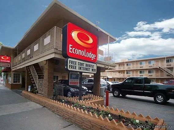 Econo Lodge Sacramento Convention Center