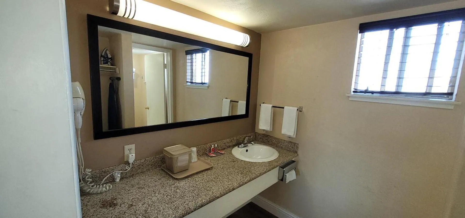 Econo Lodge Sacramento Convention Center United States