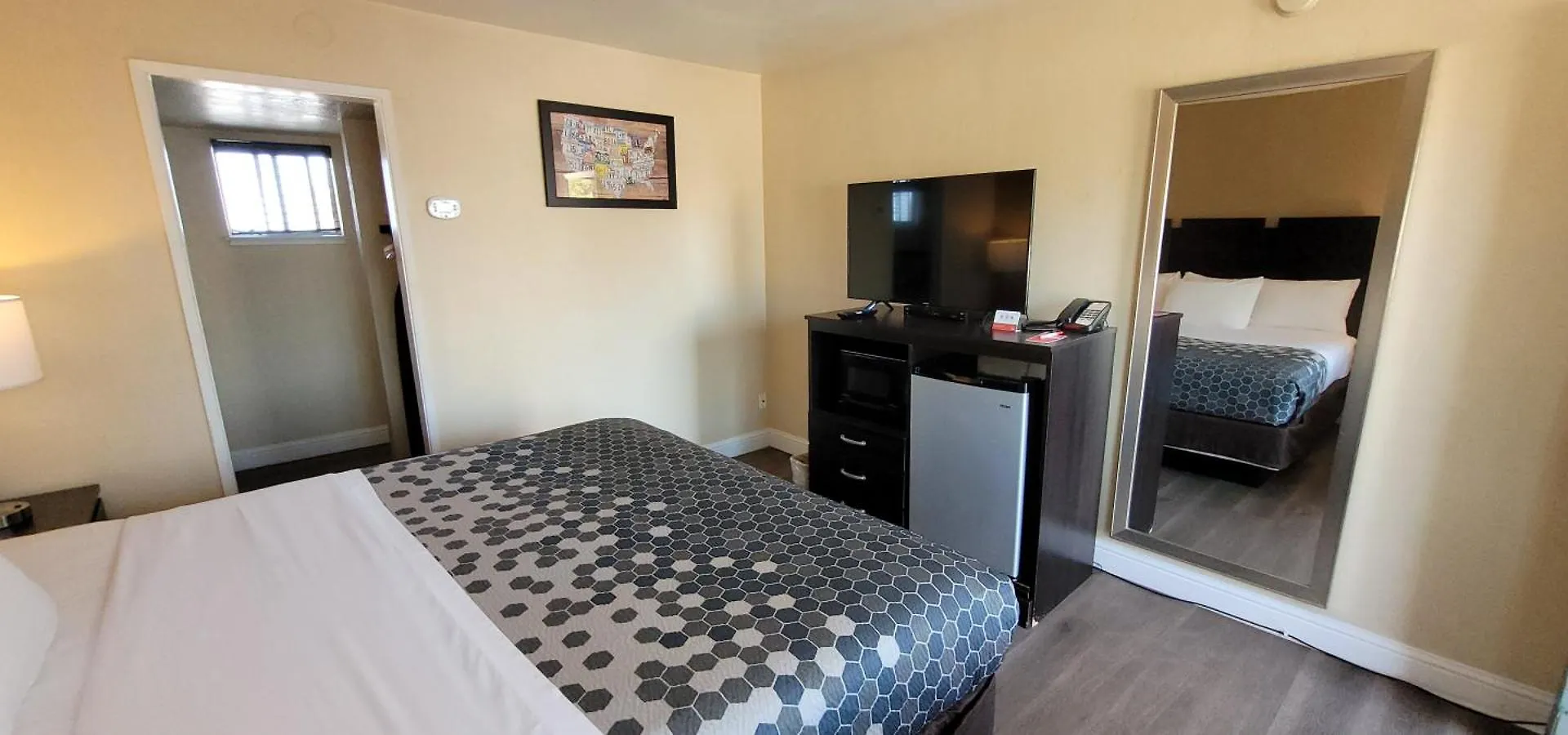 Econo Lodge Sacramento Convention Center