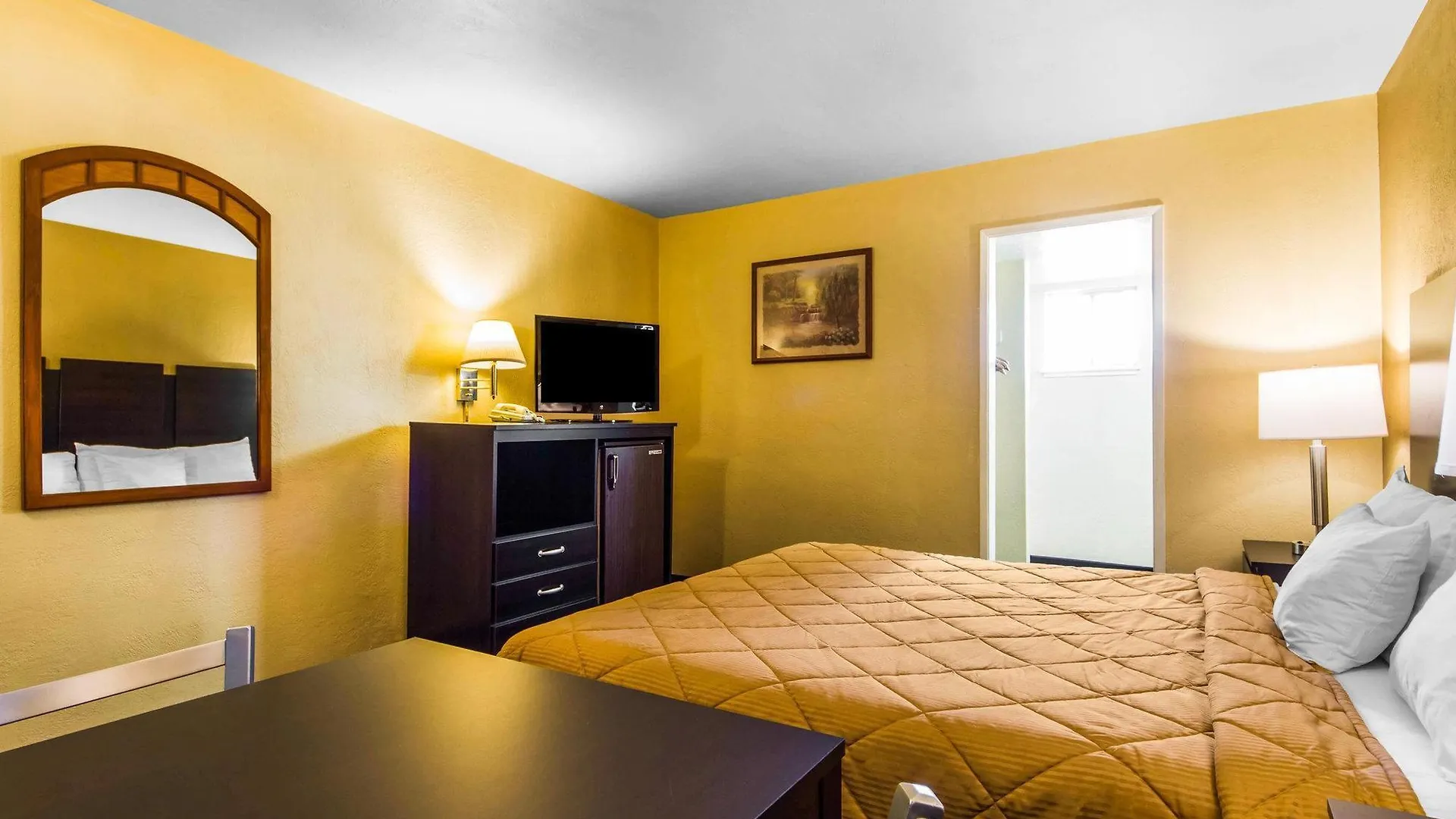Econo Lodge Sacramento Convention Center 0*,  United States